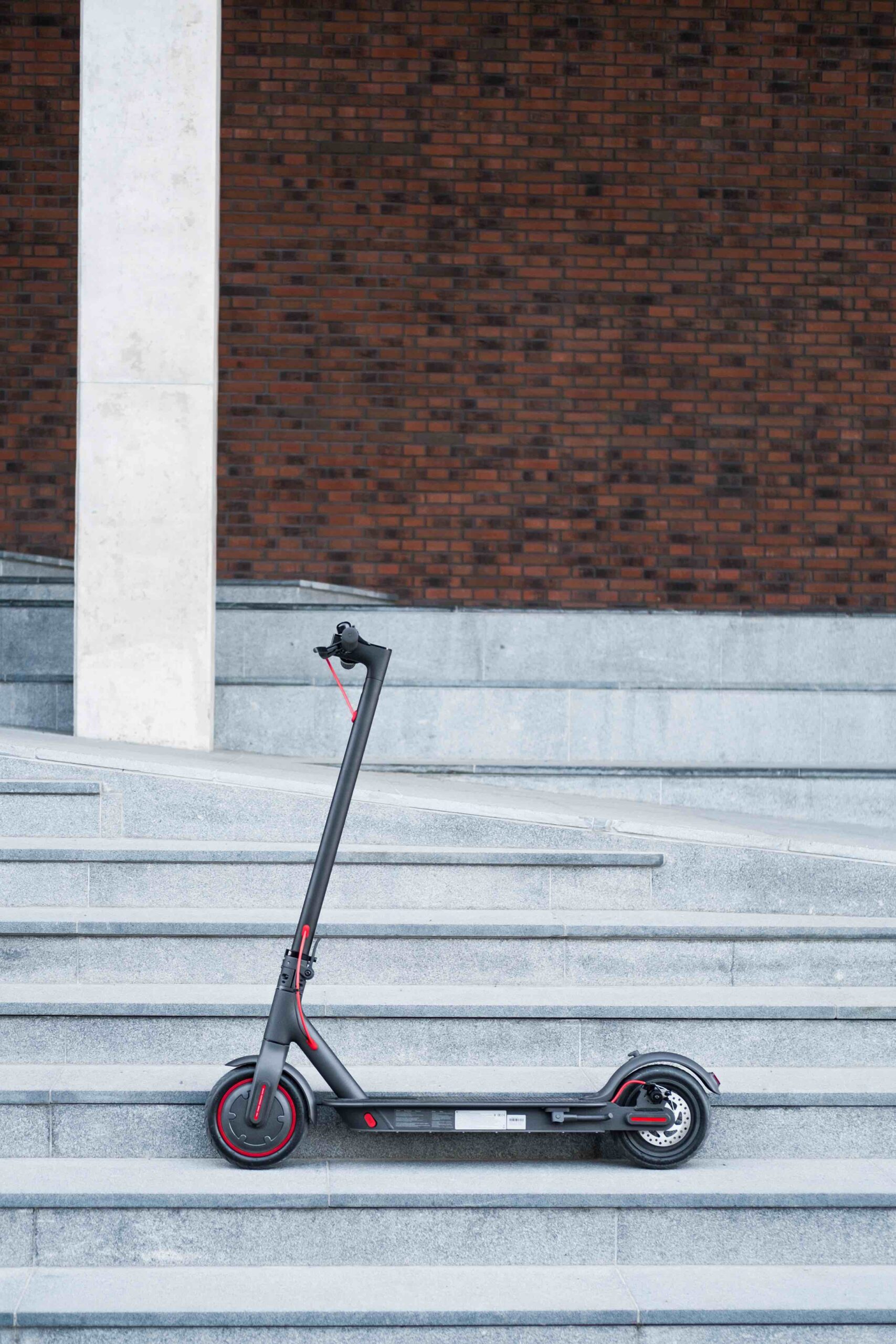 Sähkökäyttöinen potkulauta Xiaomi Mi M365 Pro (EOL) - Image 5