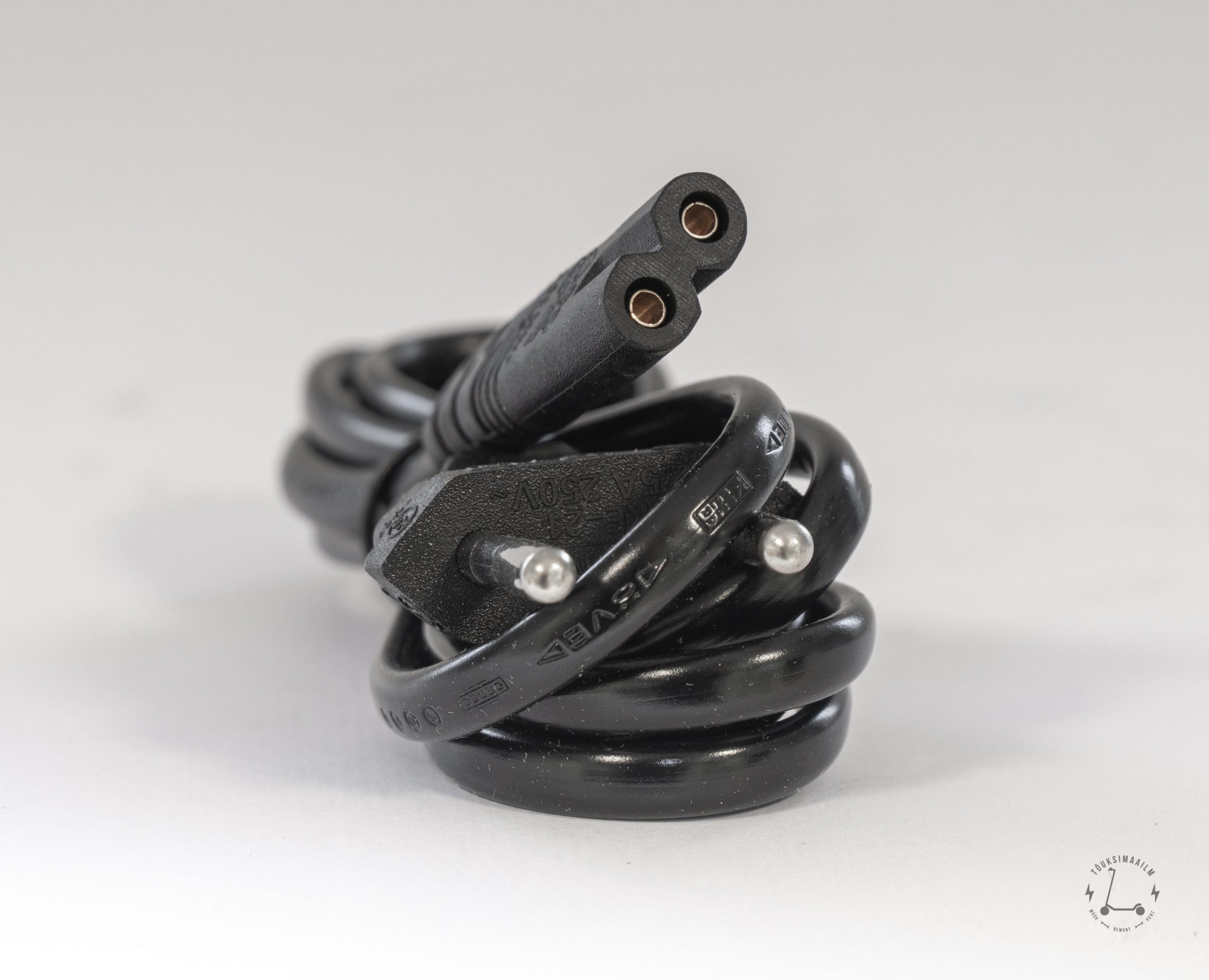 Зарядное устройство для электроскутера Xiaomi 42V 2A Pro 2 (A+) — изображение 4