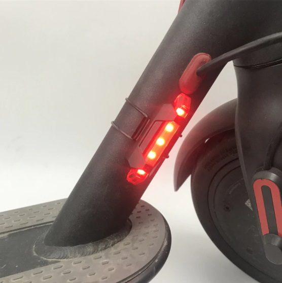 Xiaomi M365 LED lisävalo / punainen varoitusvalo - Image 2