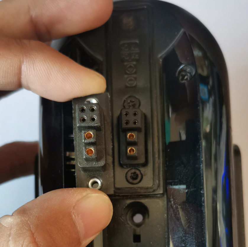 Segway Ninebot ES välise aku ja kontrolleri pistikud elektritõukeratastele