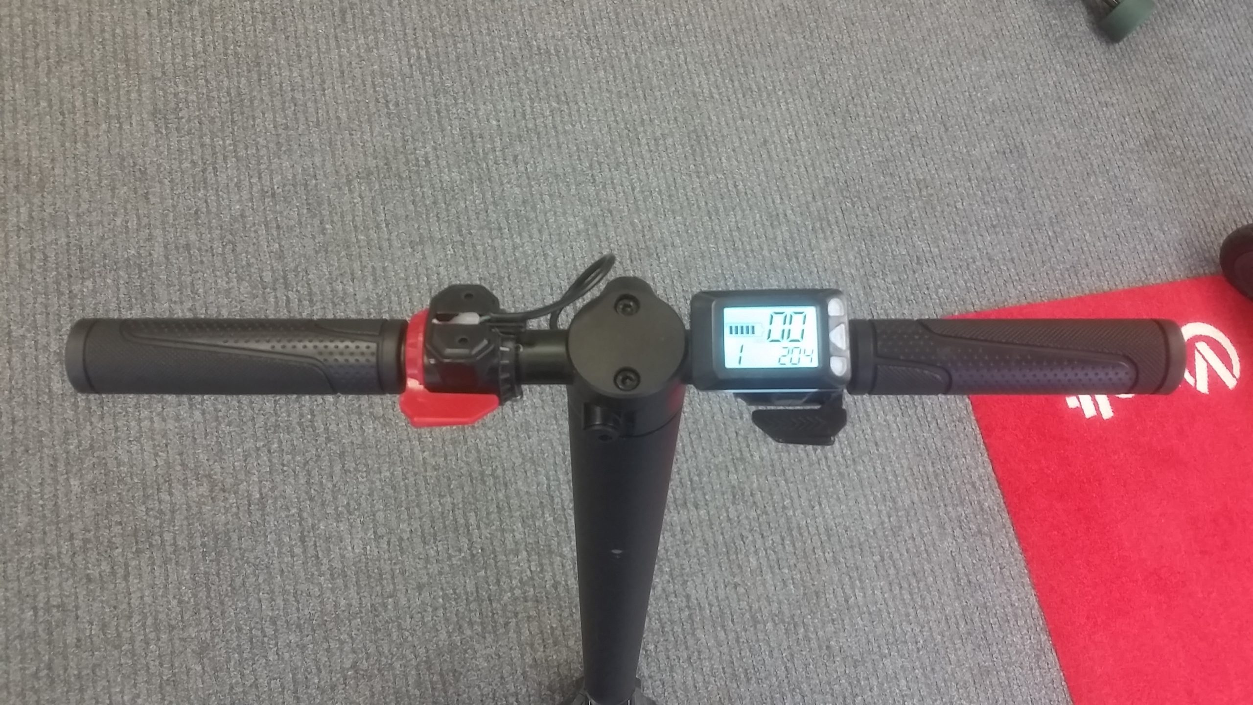 Kasutatud elektritõukeratas Gpad Lite 5KC / Carbon