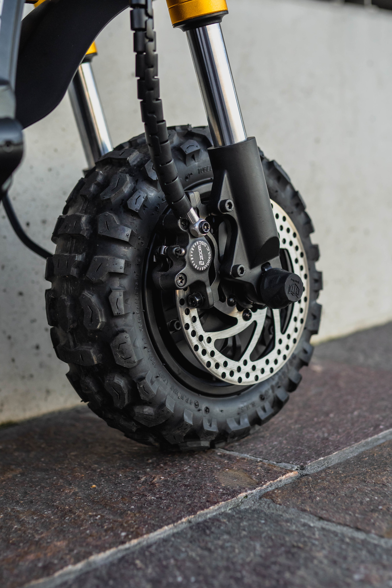 Kaabo Wolf King GT PRO sähköpotkulauta - Image 16