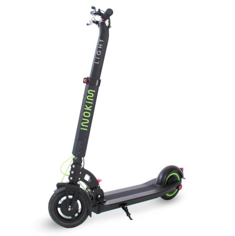 Light 2 sähköpotkulaudat ovat kompakteja ja kevyitä.