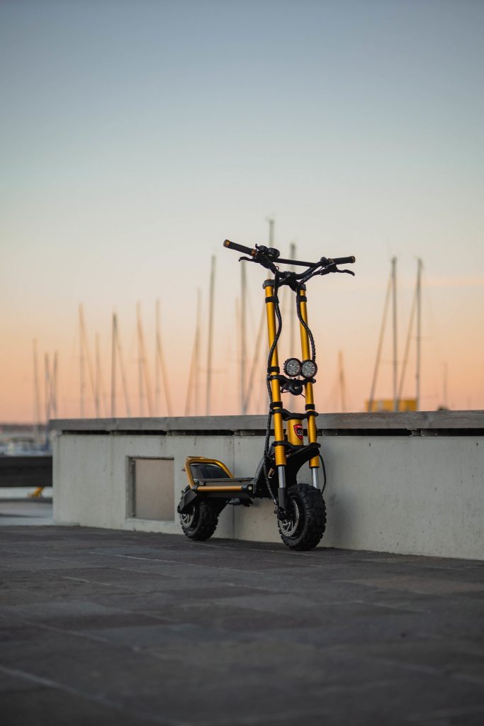 Kaabo Wolf King sähköpotkulauta Warrior söhköiset potkulaudat 72v akkulla sähköpotkulauta