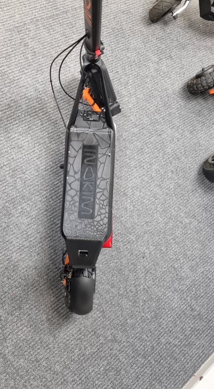 Kasutatud elektritõukeratas Inokim OX Eco