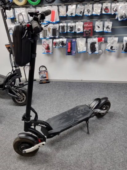 Kasutatud elektritõukeratas Kaabo Mantis 10 Plus 2 x 1000W