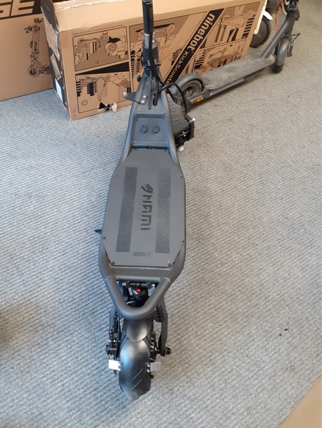 Kasutatud elektriline tõukeratas Nami Burn-E 2 28Ah/72V 4