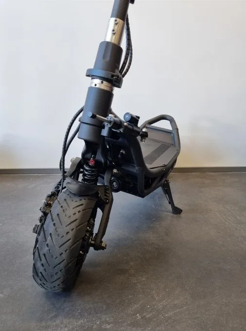 Kasutatud elektritõukeratas Nami Burn-E 2 Max 32ah 4