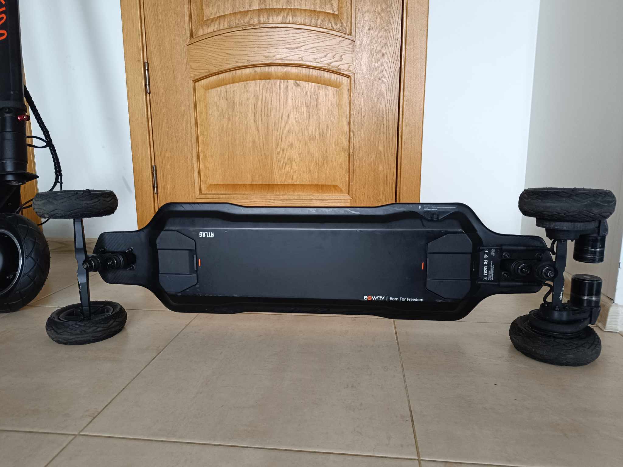 Exway Atlas carbon-2wd elektrirula elektriline rula puldiga rihmadega offroad kiire longboard 12