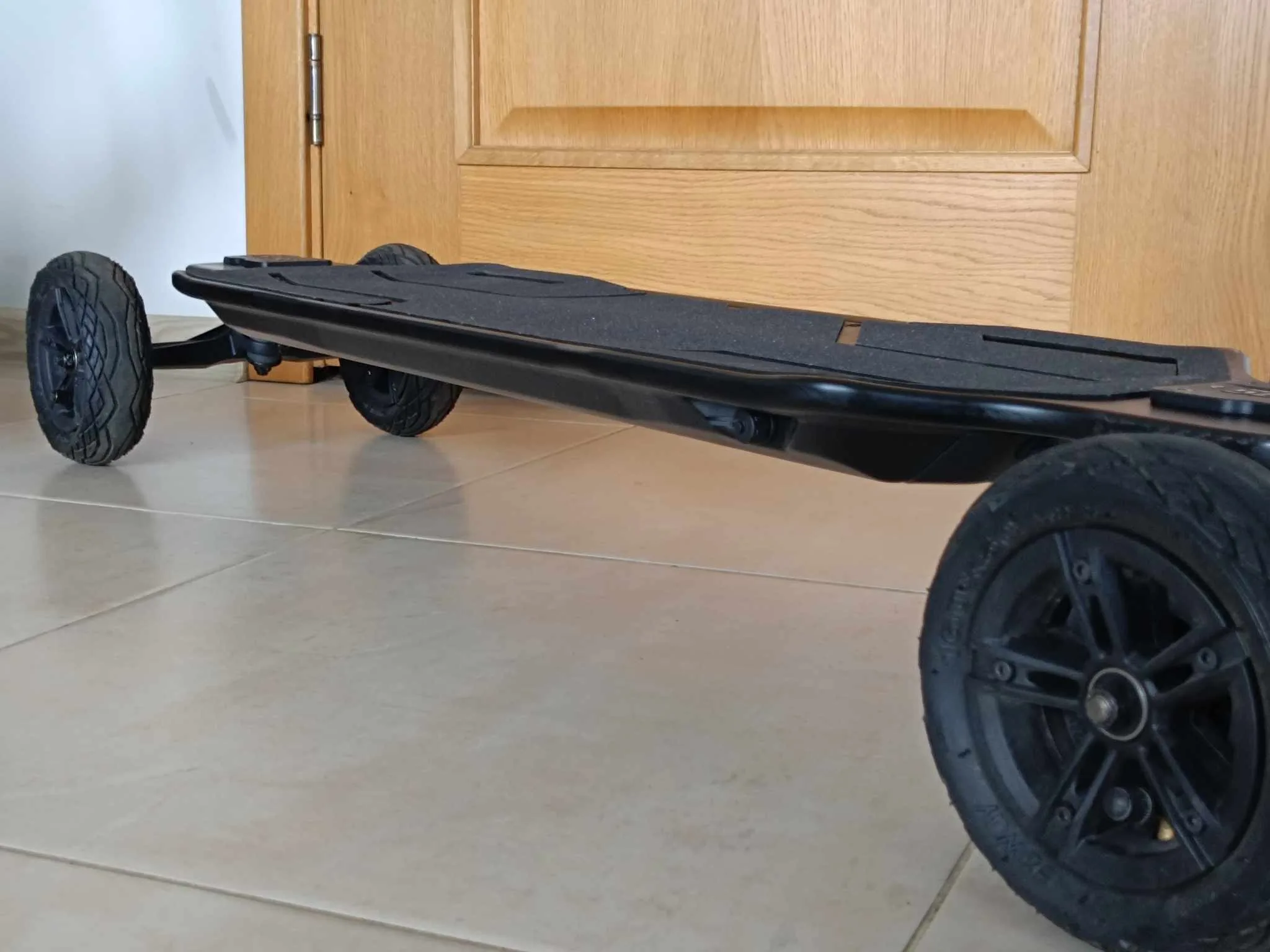 Exway Atlas carbon-2wd elektrirula elektriline rula puldiga rihmadega offroad kiire longboard 3