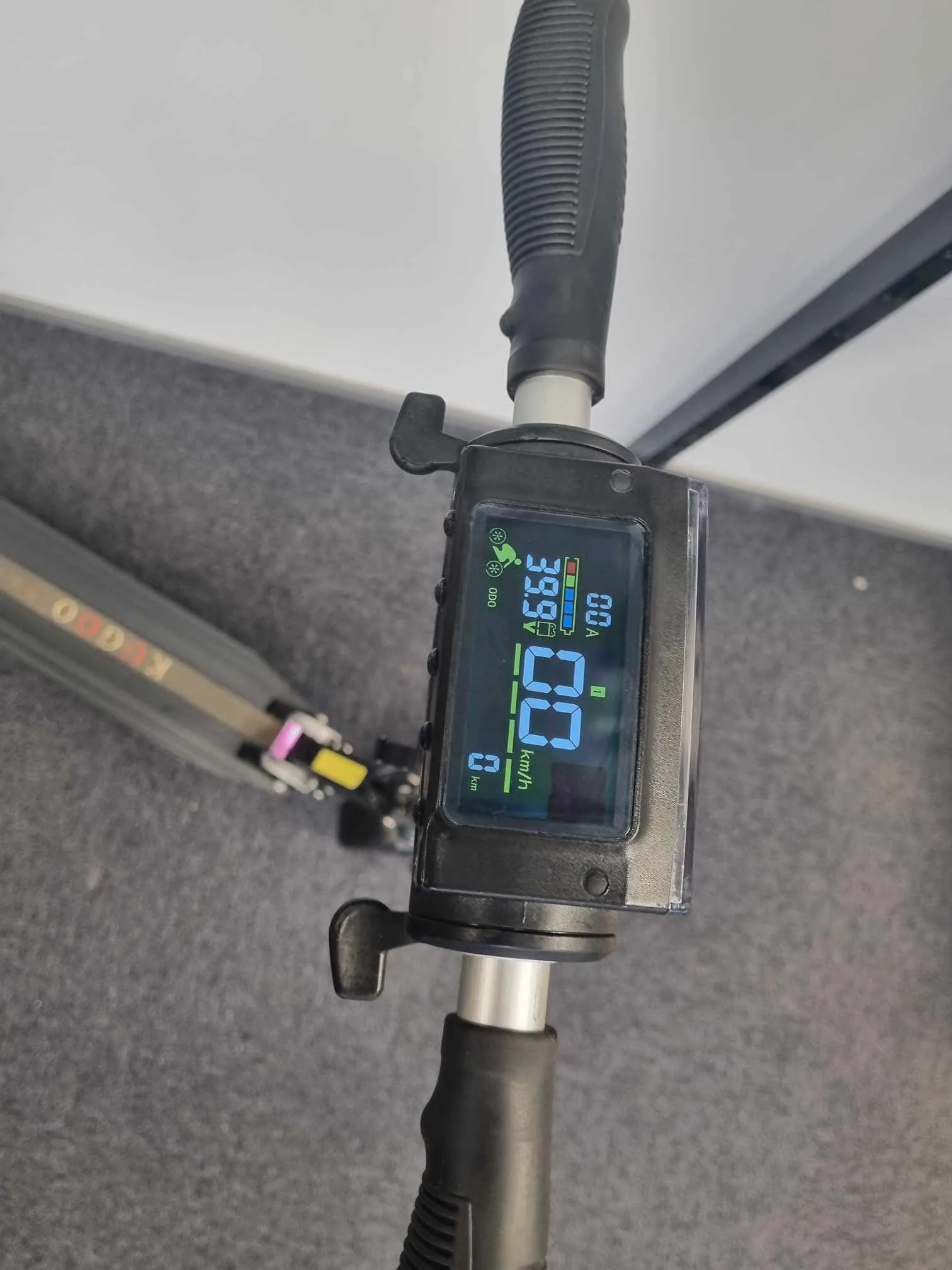 kasutatud elektritõukeratas kugoo s1 täisrehvidega amortidega 3