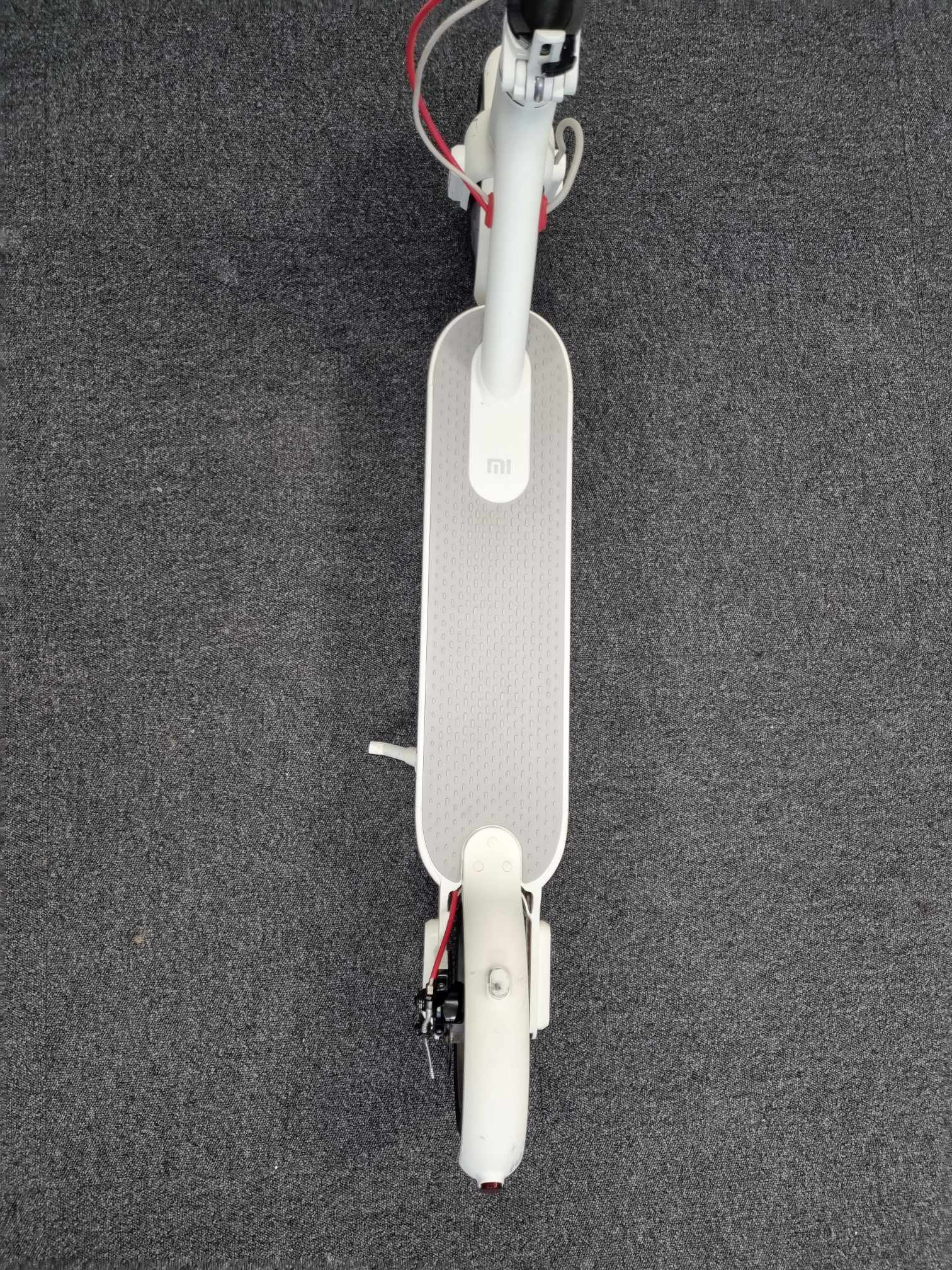 kasutatud elektritõukeratas xiaomi mi m365 valge valget värvi heas seisukorras elektritõuks 2