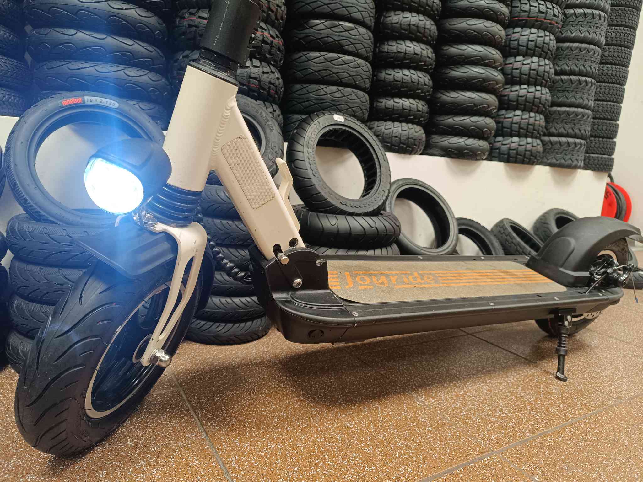 kasutatud Gpad Joyride must elektritõukeratas heas seisukorras elektritõuks 4